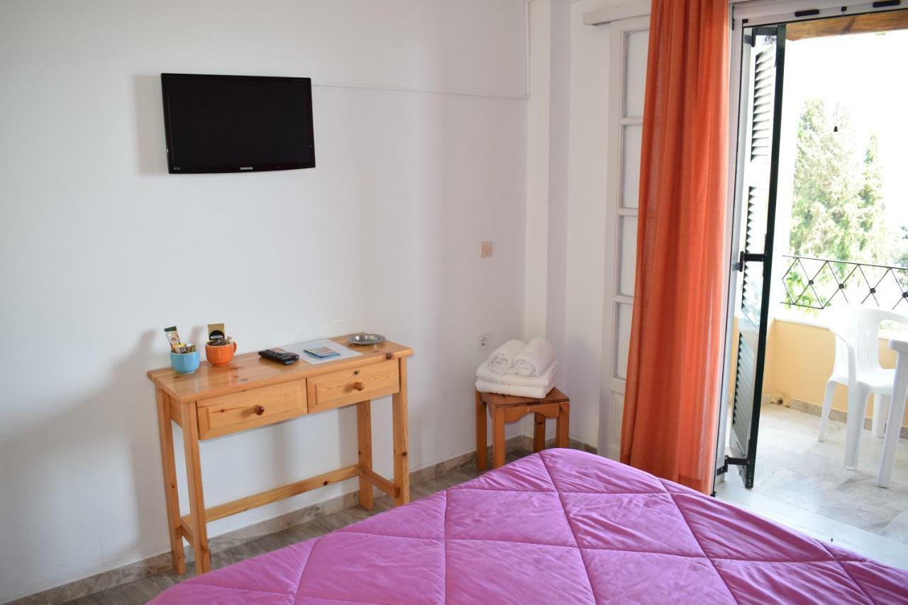 Rising Sun Apartments&Studios Benitses  Bagian luar foto