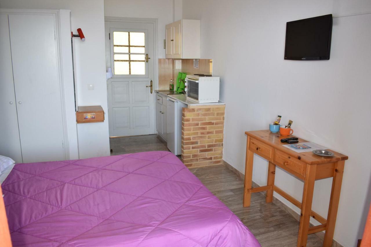 Rising Sun Apartments&Studios Benitses  Bagian luar foto